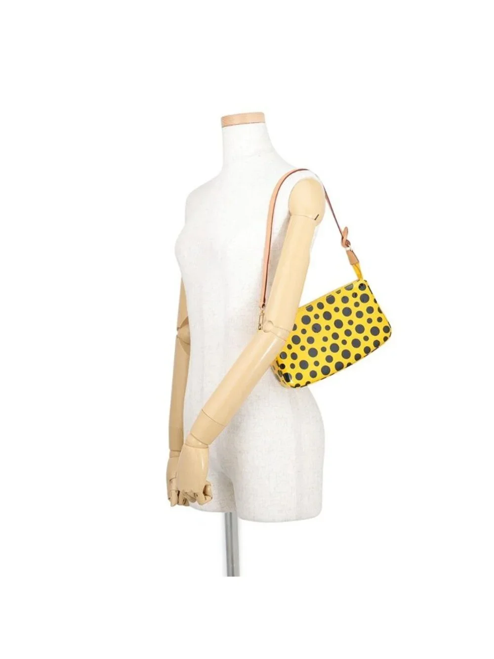 Louis Vuitton Handbag Monogram Vernis Pochette Accessoires Yayoi Kusama Pouch